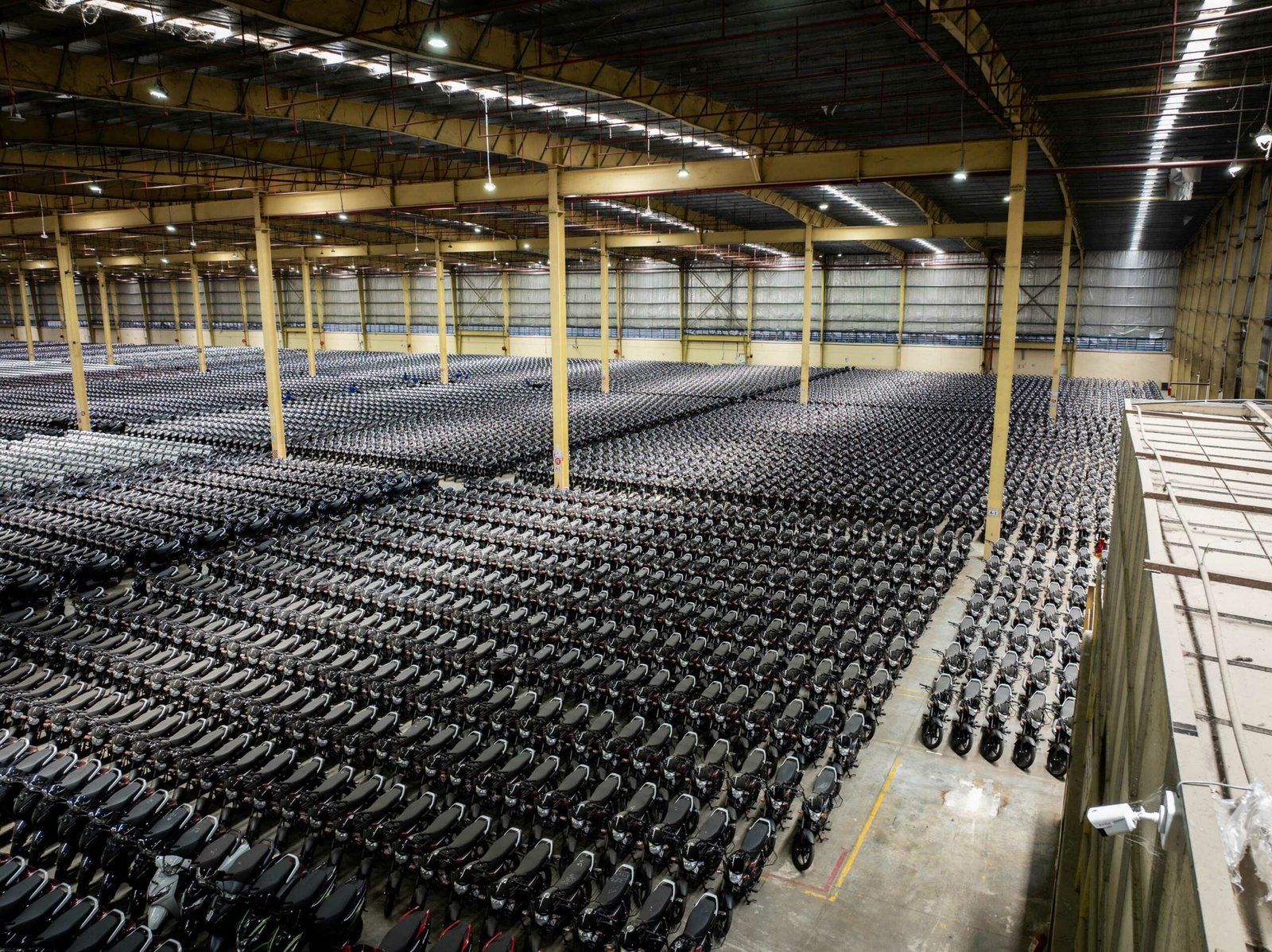 Warehouse facility detail